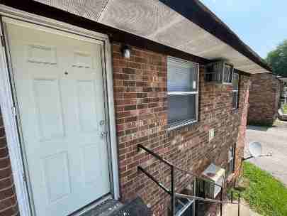 1134 Conley St #1134D - Photo 7 of 17