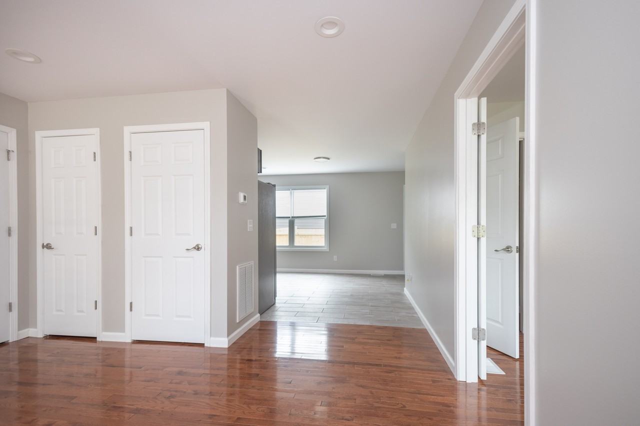 208 Ford St #208FORDSTB - Photo 4 of 16