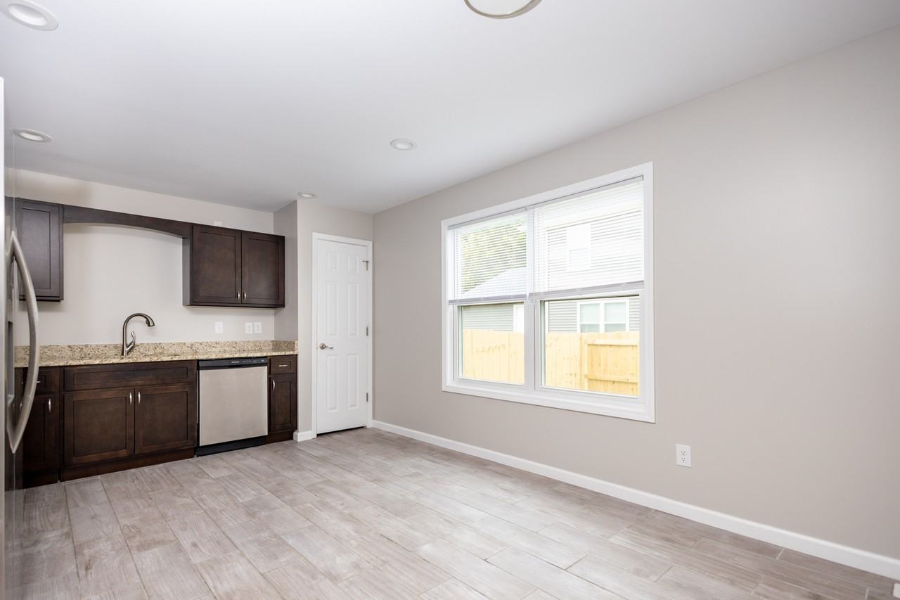 208 Ford St #208FORDSTB - Photo 7 of 16