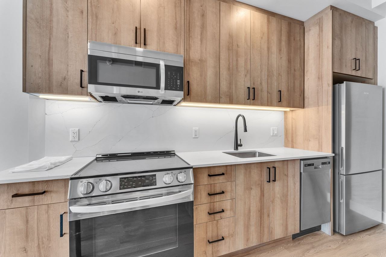Stirling Place - Photo 3 of 23