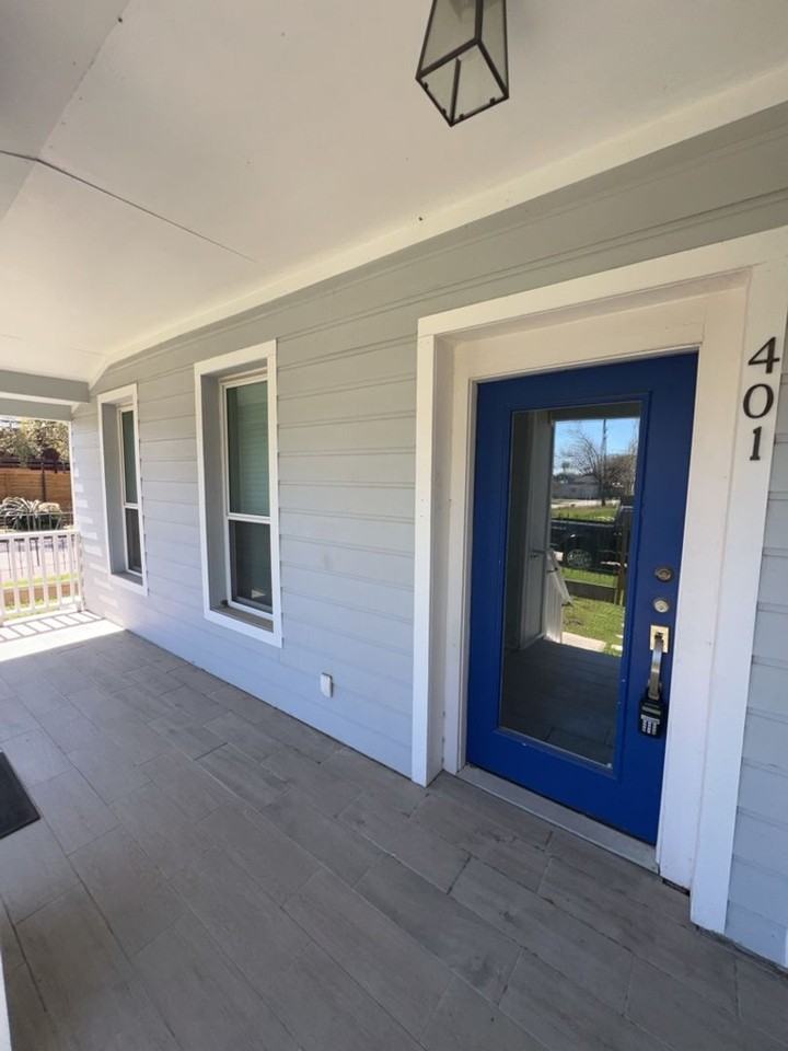 401 Walton St - Photo 2 of 27