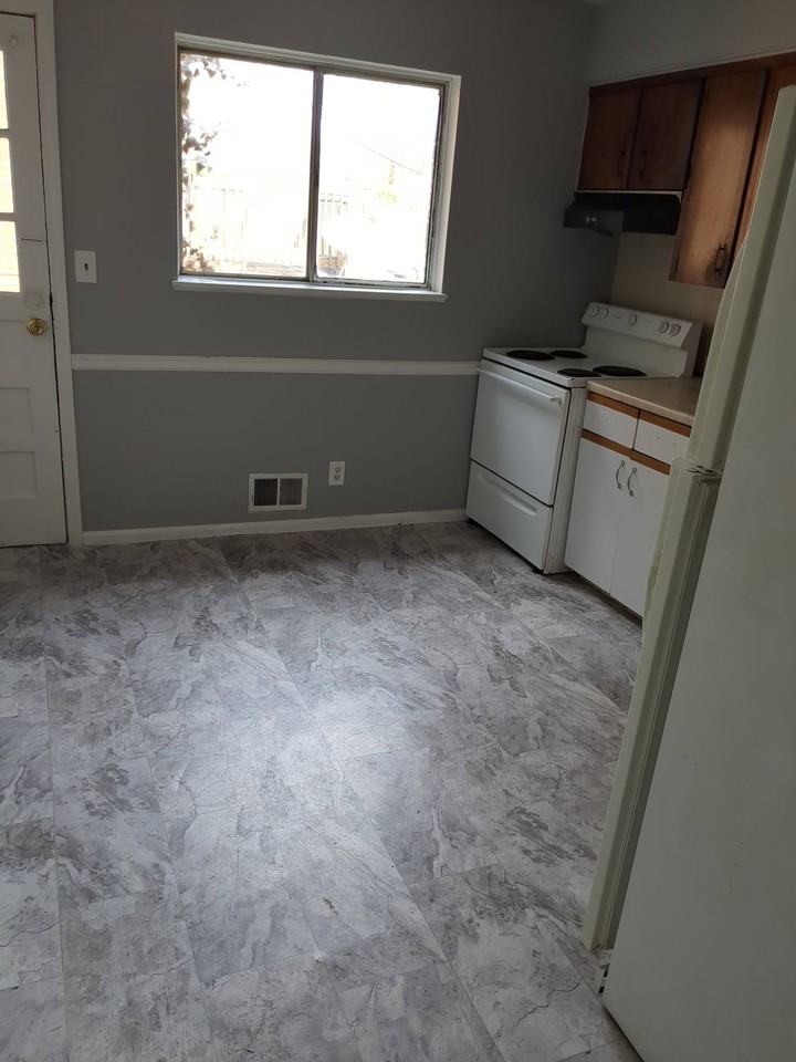 3333 S Oxford Ave #3333 - Photo 3 of 9