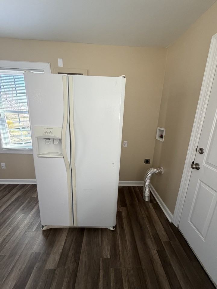 311 Morris St #1 - Photo 5 of 11