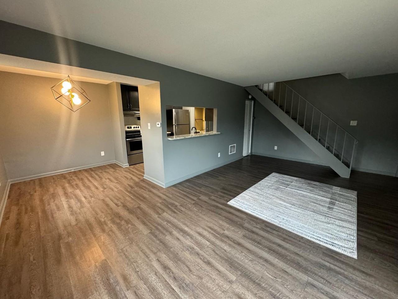 4414 London Ct - Photo 5 of 20