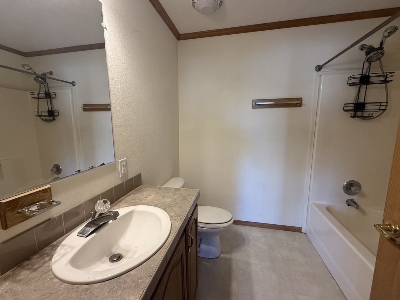 10202 Rodeo Park Dr #1 - Photo 6 of 10