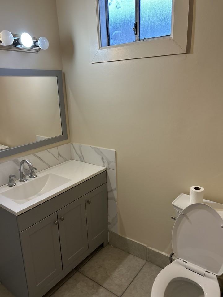 792 East 47th Street #3 - Photo 6 of 10