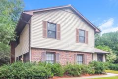 564 Clubhouse Dr Se - Photo 1 of 1