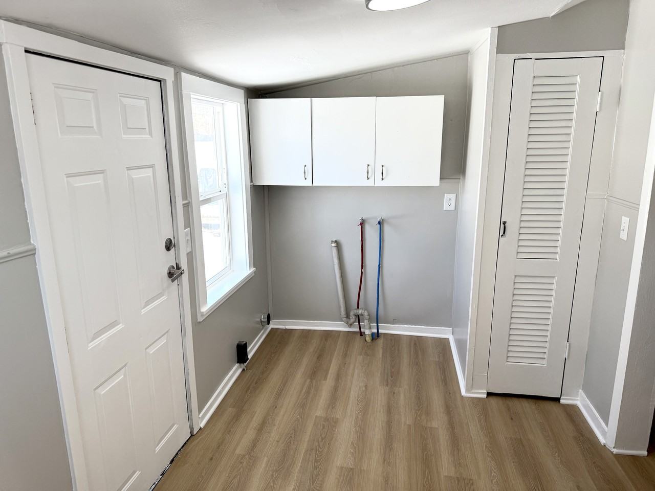 1141 S Calumet St #1 - Photo 7 of 9