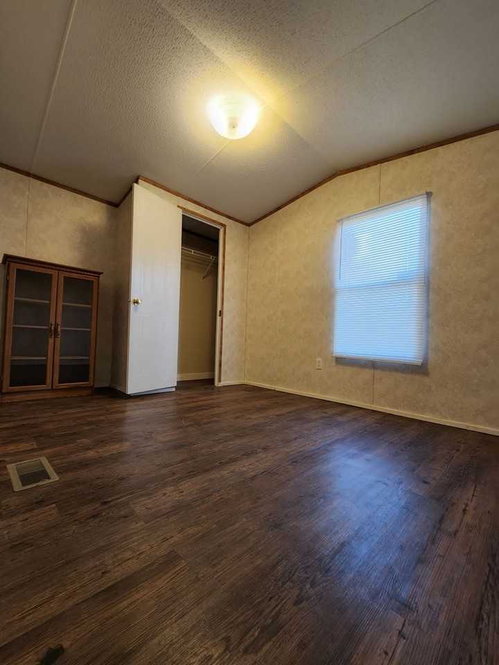 Hudson Haven Estates MH Park - Photo 3 of 33