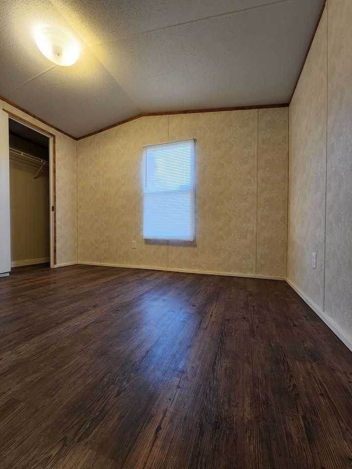 Hudson Haven Estates MH Park - Photo 4 of 33