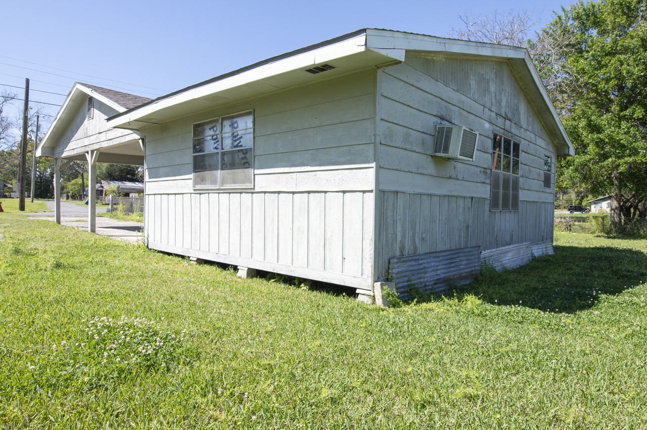 407 Nugier St #1 - Photo 7 of 50