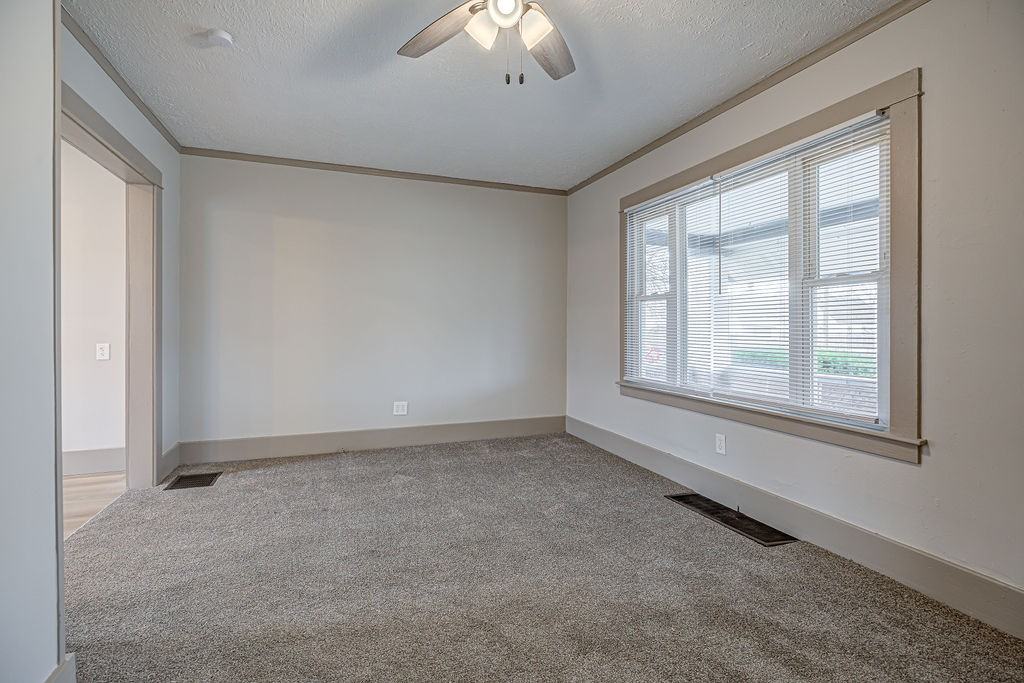 1103 Reservoir St #1 - Photo 5 of 29