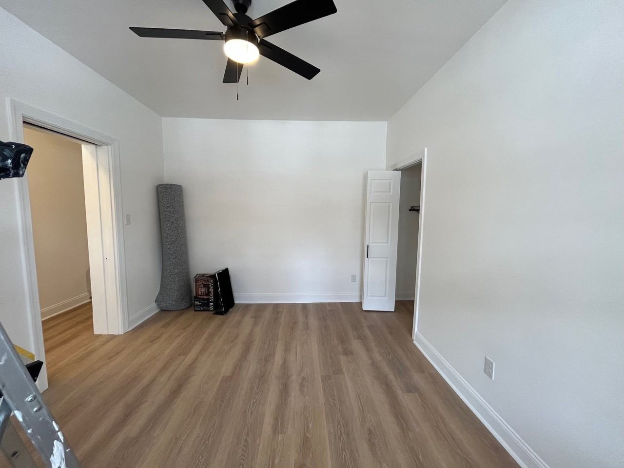 1115 N Euclid Ave #1 - Photo 4 of 18