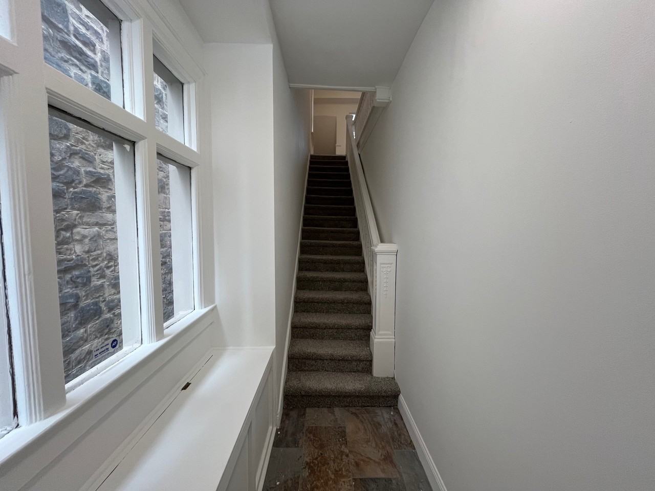 1115 N Euclid Ave #2 - Photo 2 of 34