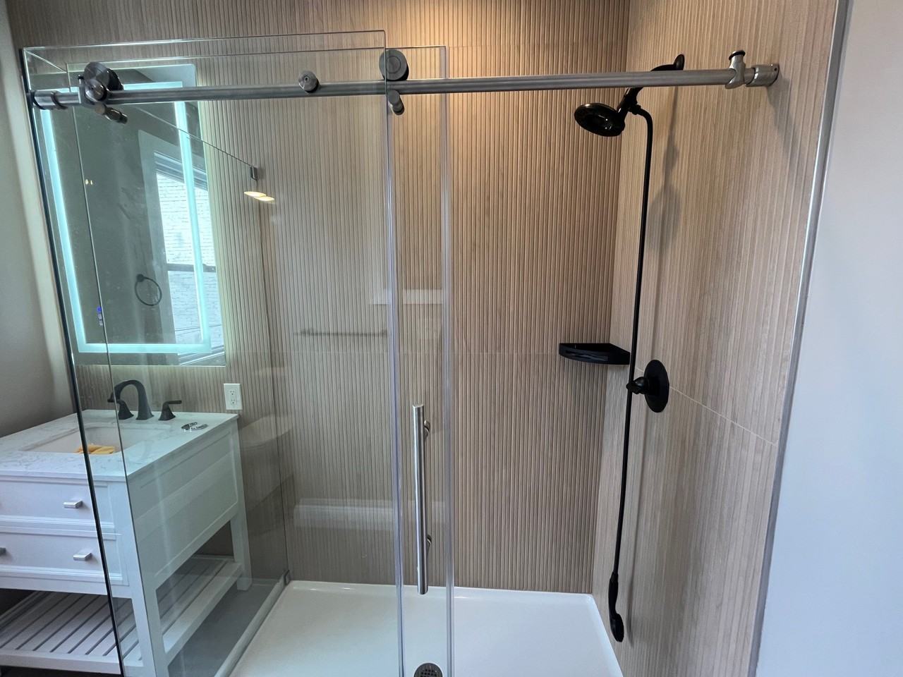 1115 N Euclid Ave #2 - Photo 5 of 34