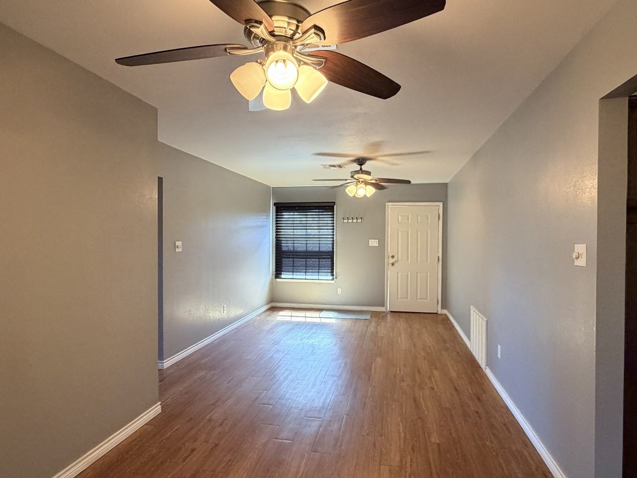 3138 Westgard St #1 - Photo 4 of 18