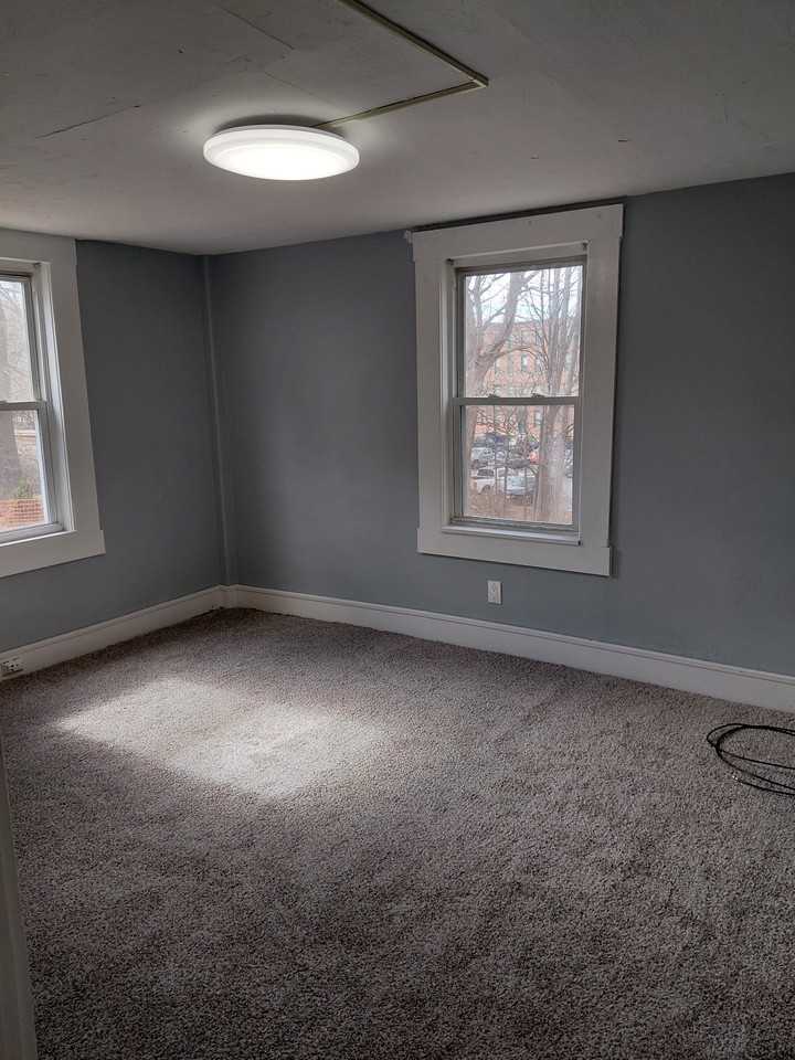 69 Maple St #69 - Photo 4 of 10