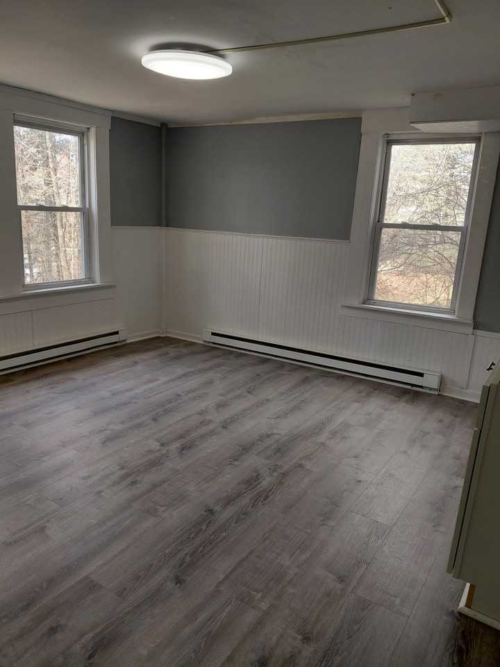 69 Maple St #69 - Photo 7 of 10