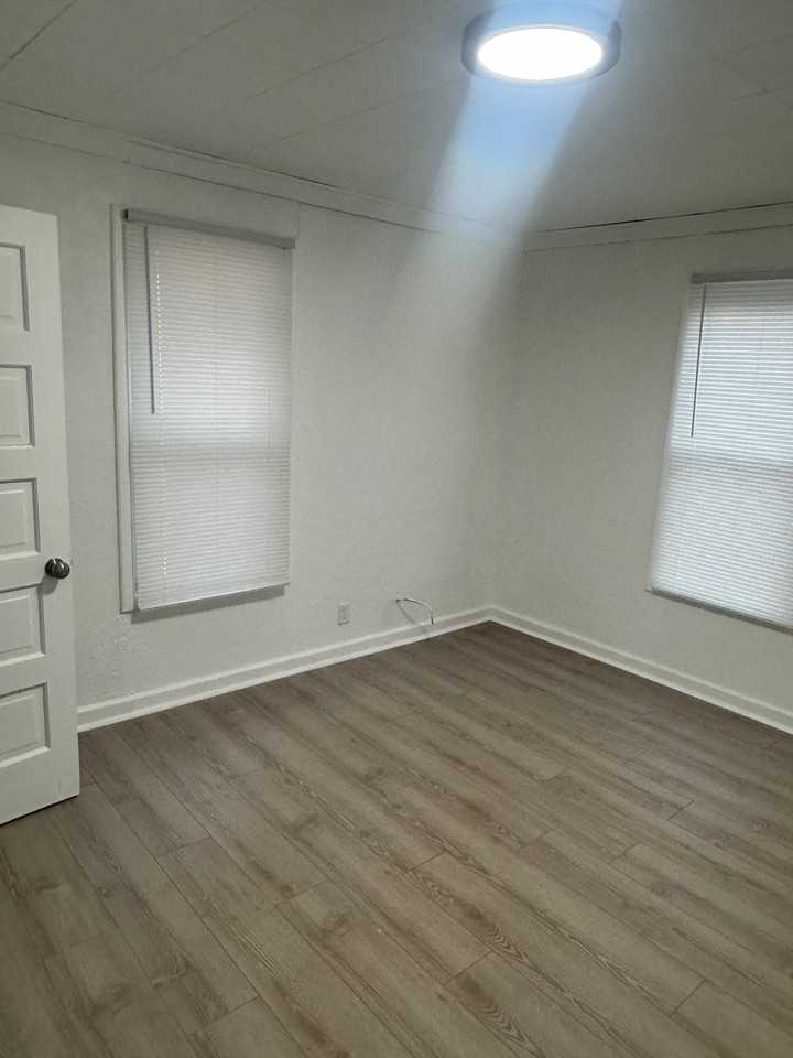 250 Seneca St #1 - Photo 2 of 9