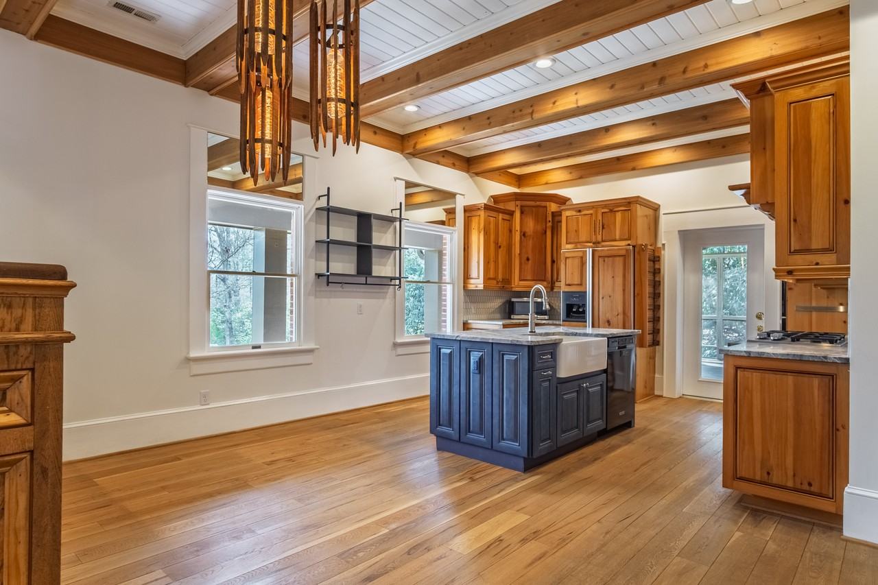 780 Hart Rd #1 - Photo 5 of 27