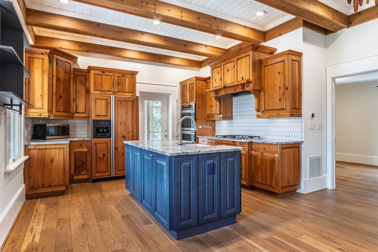 780 Hart Rd #1 - Photo 6 of 27