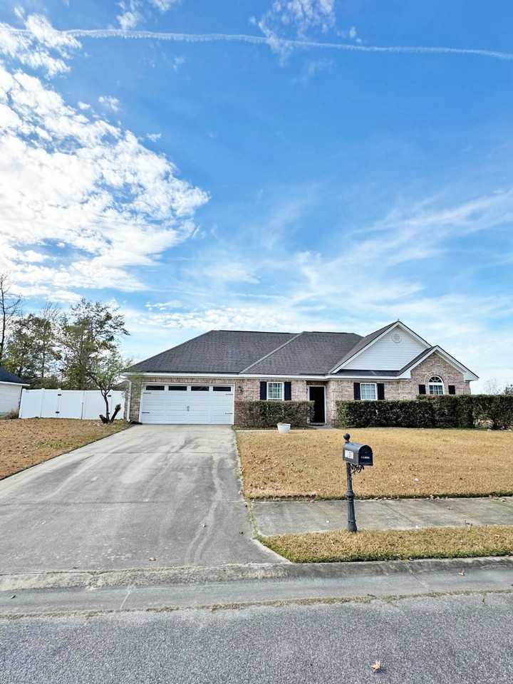 1102 Sara Ln #1 - Photo 2 of 23