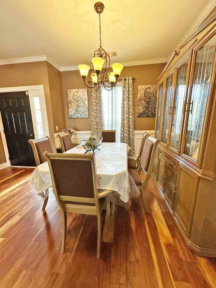 1102 Sara Ln #1 - Photo 3 of 23