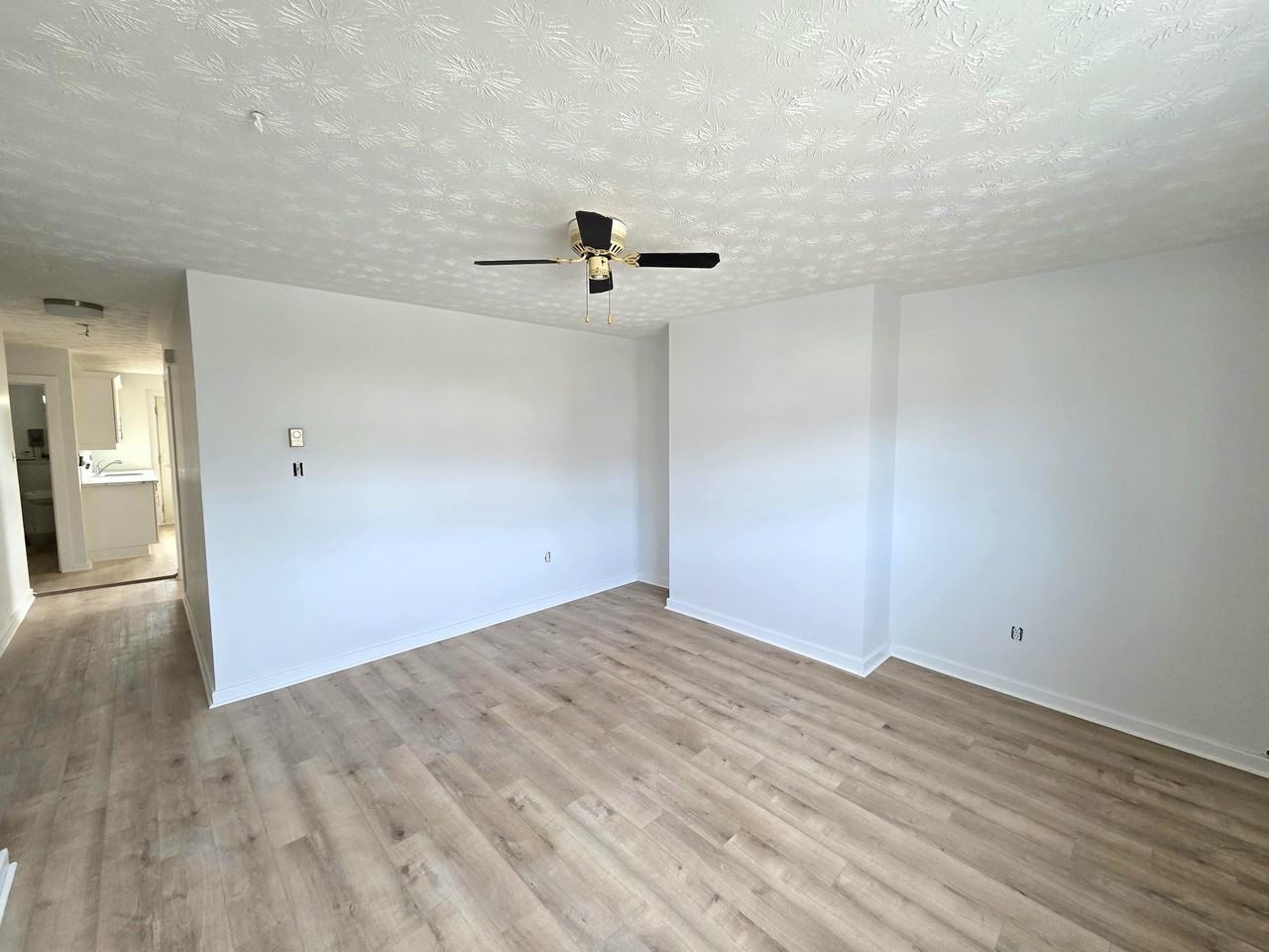 80 Ross St #80-2 - Photo 4 of 14