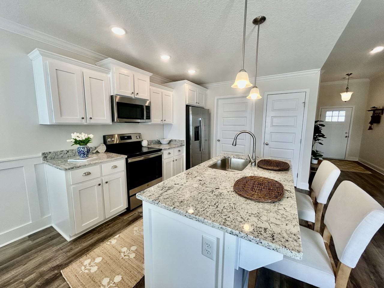 128B Atlantic Ave #1 - Photo 3 of 7