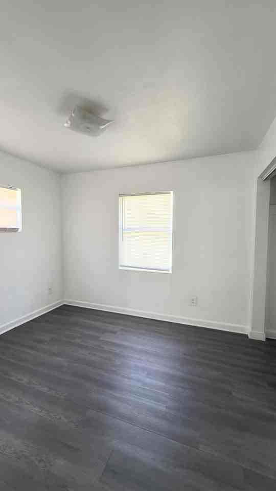 231 Collen Rd N #1 - Photo 3 of 21