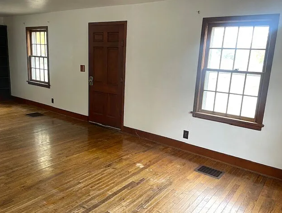 813 E Washington St #1 - Photo 5 of 19