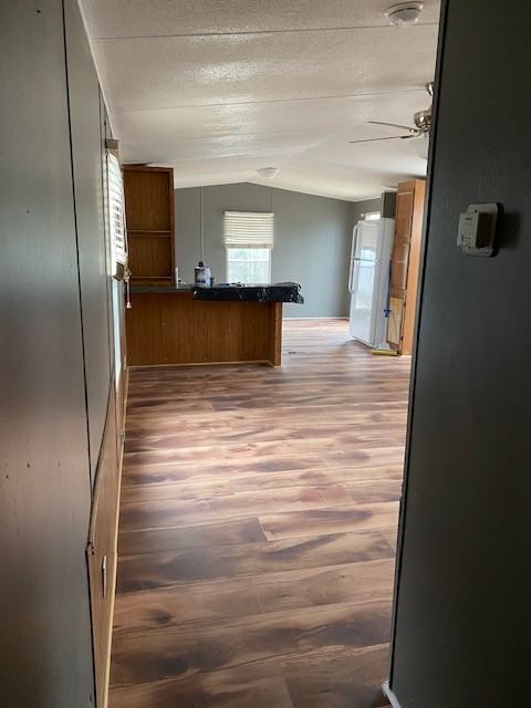 101 Yvonne Ct - Photo 2 of 5