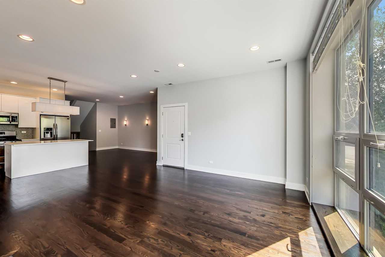 1703 North Kedzie AvenueUnit 1 #1703-1 - Photo 3 of 21