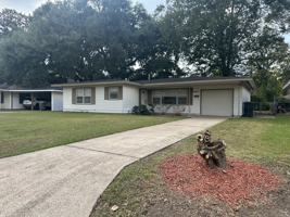 featured image of 5625 Shivers Dr #1