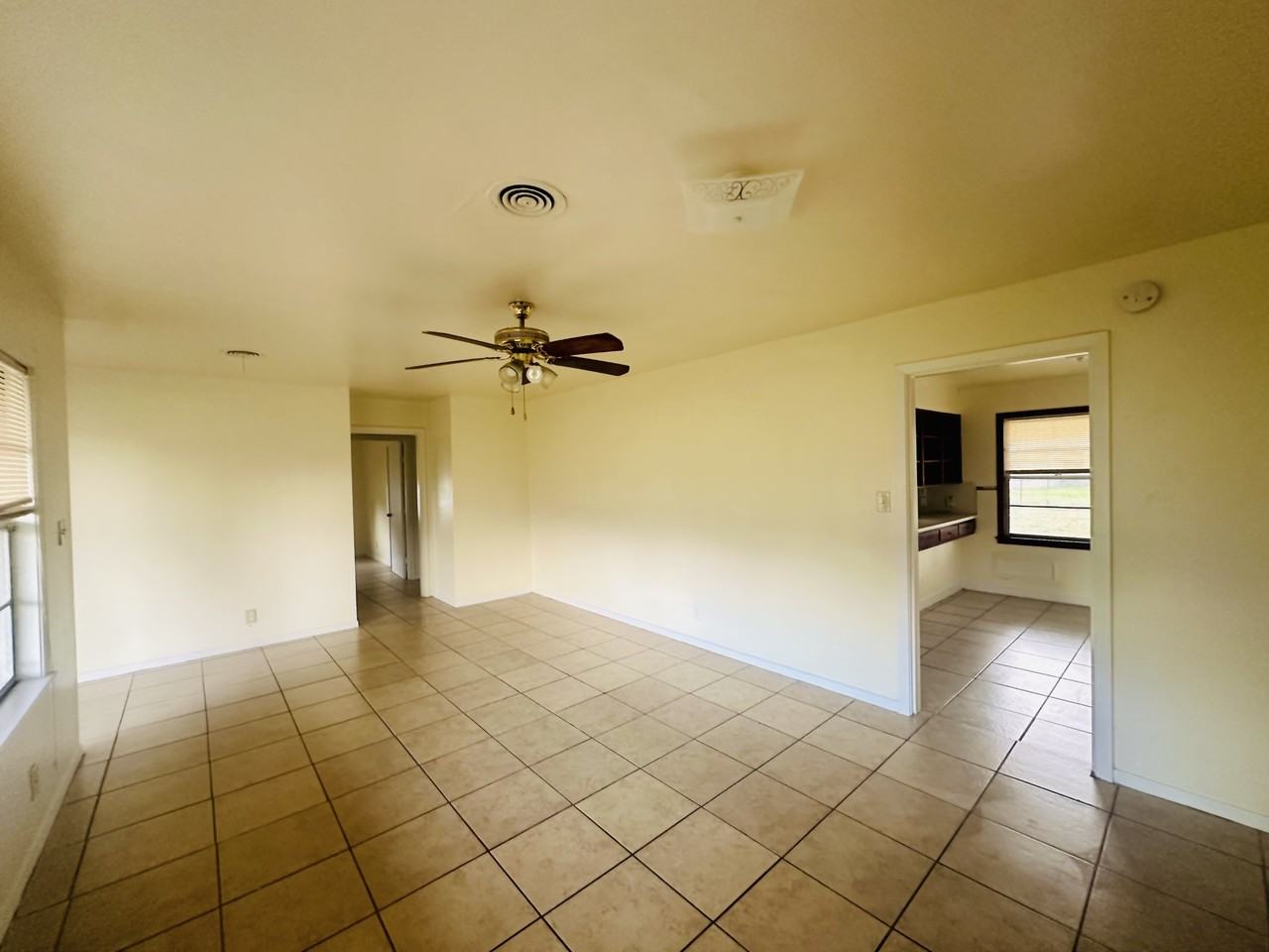 5625 Shivers Dr #1 - Photo 5 of 14