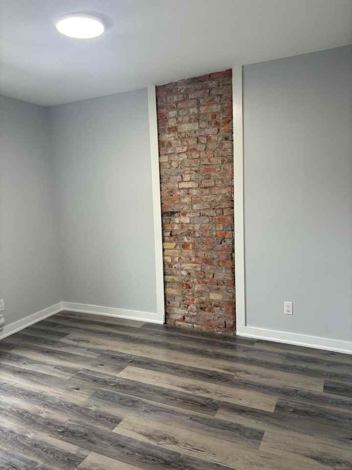 533 Concession Street #3 - Photo 3 of 8