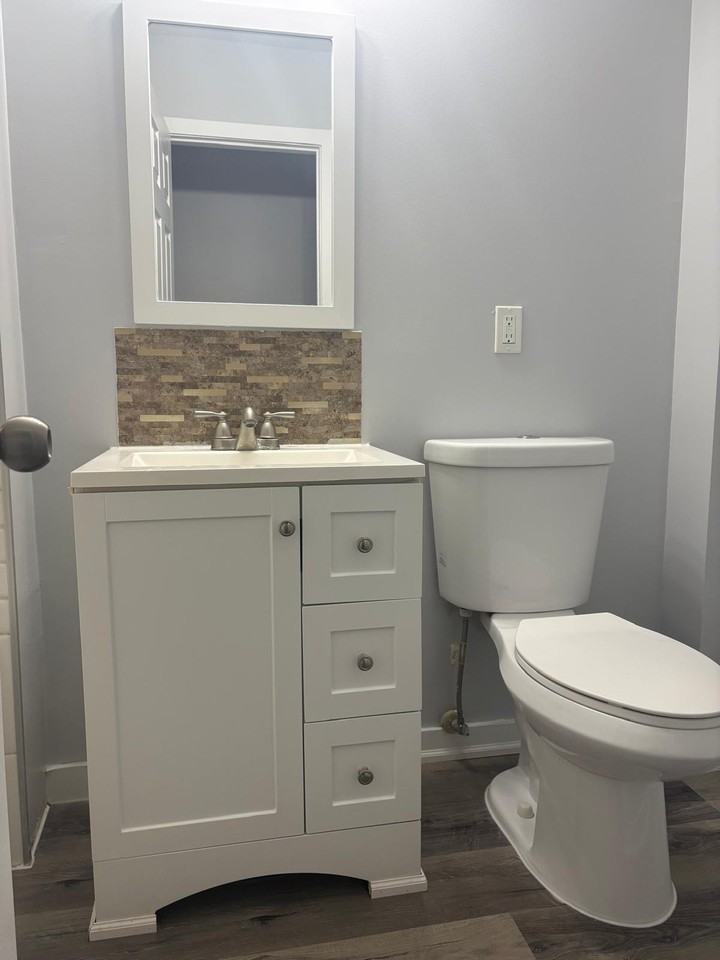 533 Concession Street #3 - Photo 7 of 8