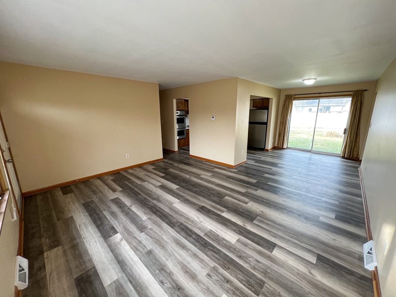 4528 Plumbrook Dr #1 - Photo 3 of 11