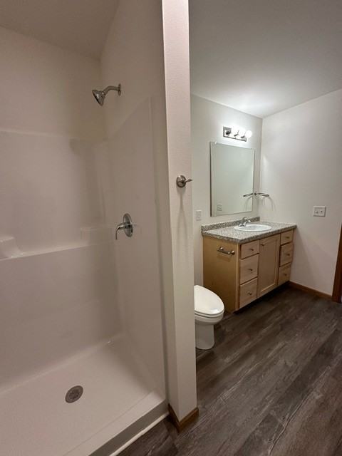 815 E Wisconsin St #514 - Photo 6 of 9