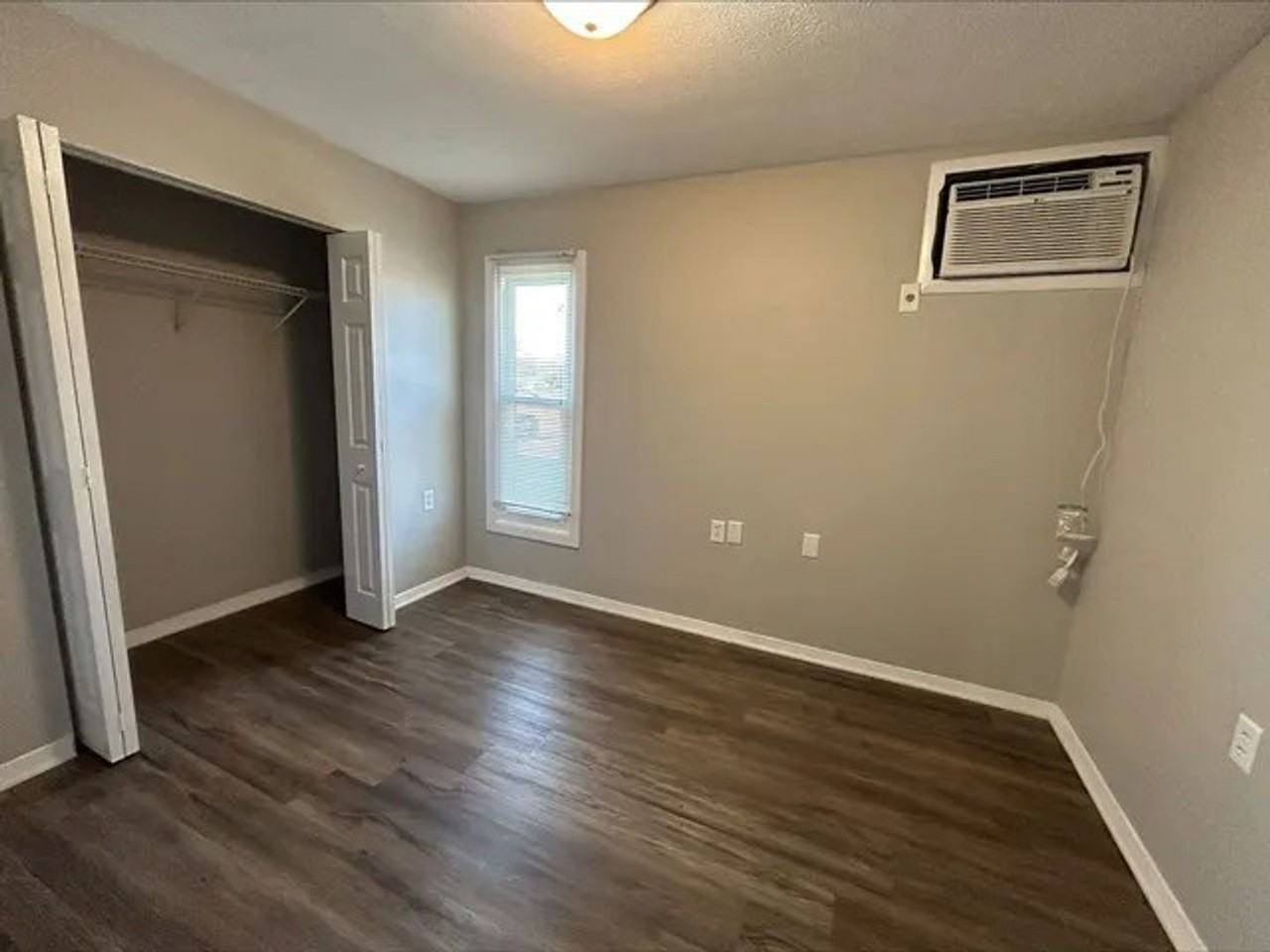 Cedars Apartments - Photo 6 of 27