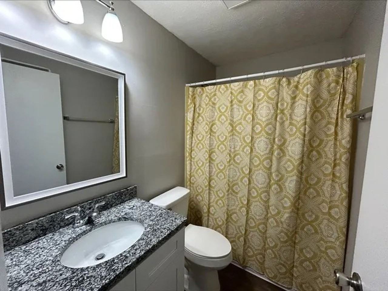 Cedars Apartments - Photo 7 of 27