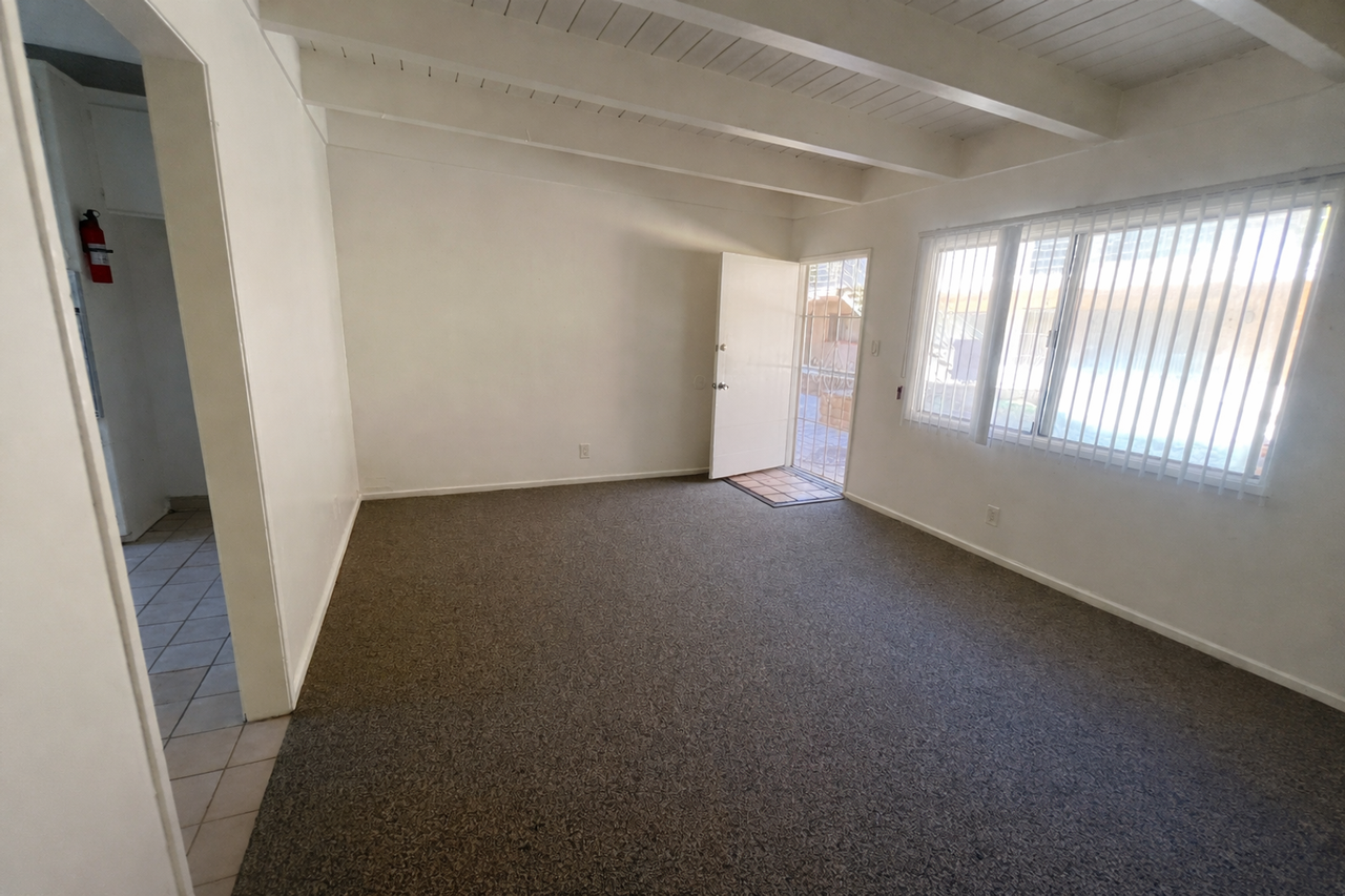 #156: 2102 S. PACIFIC, LLC - Photo 2 of 26