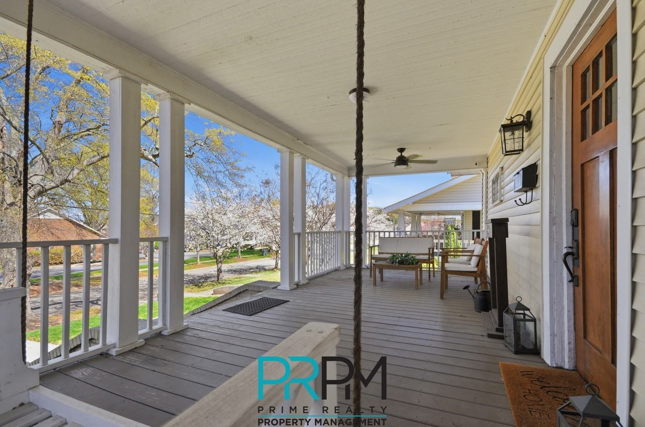 24 Tindal Ave #1 - Photo 3 of 25