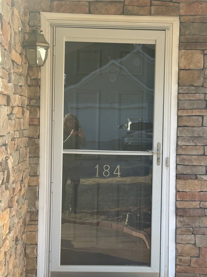 184 Stonewood Crossing Dr #1 - Photo 3 of 22