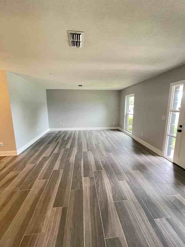 1110 E Page Dr #1 - Photo 3 of 30