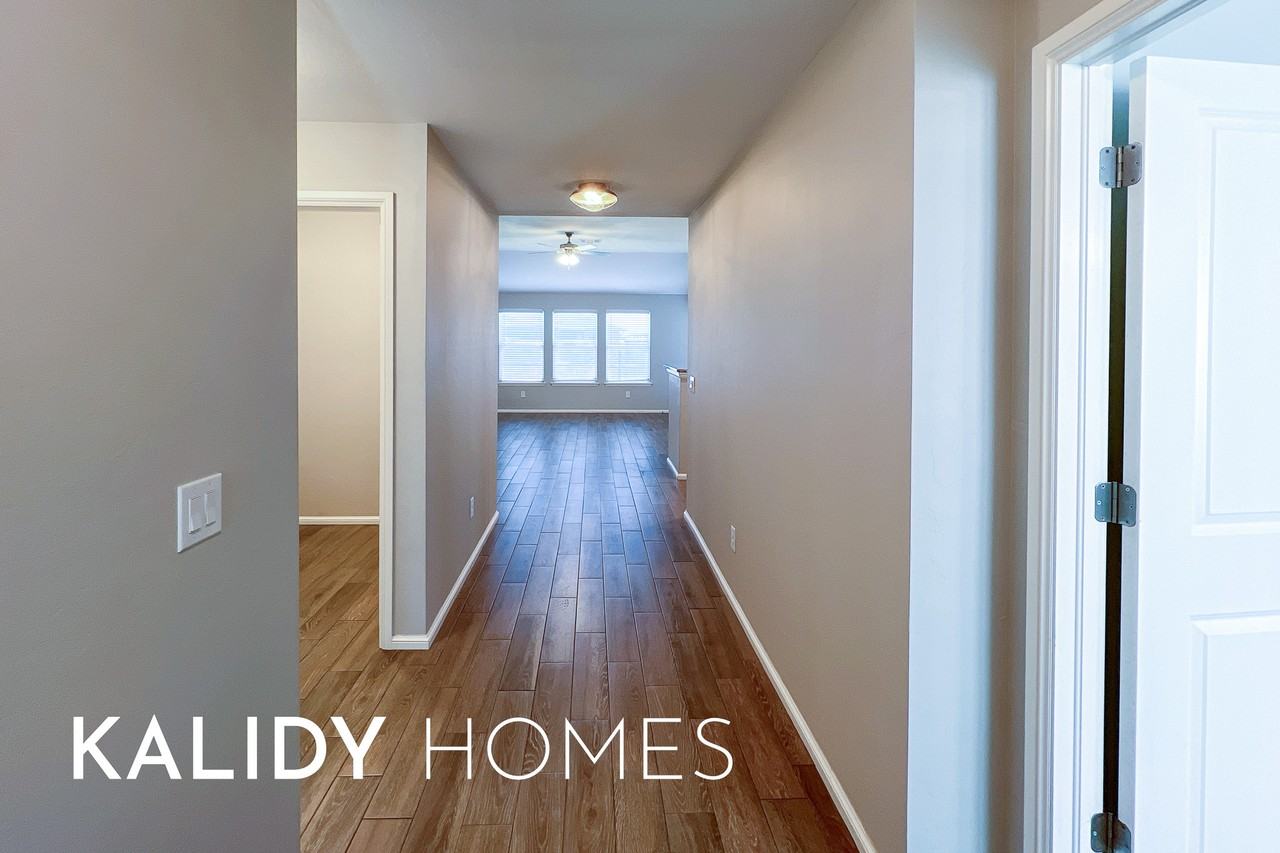 12925 Nw 4th Ter #1 - Photo 6 of 33