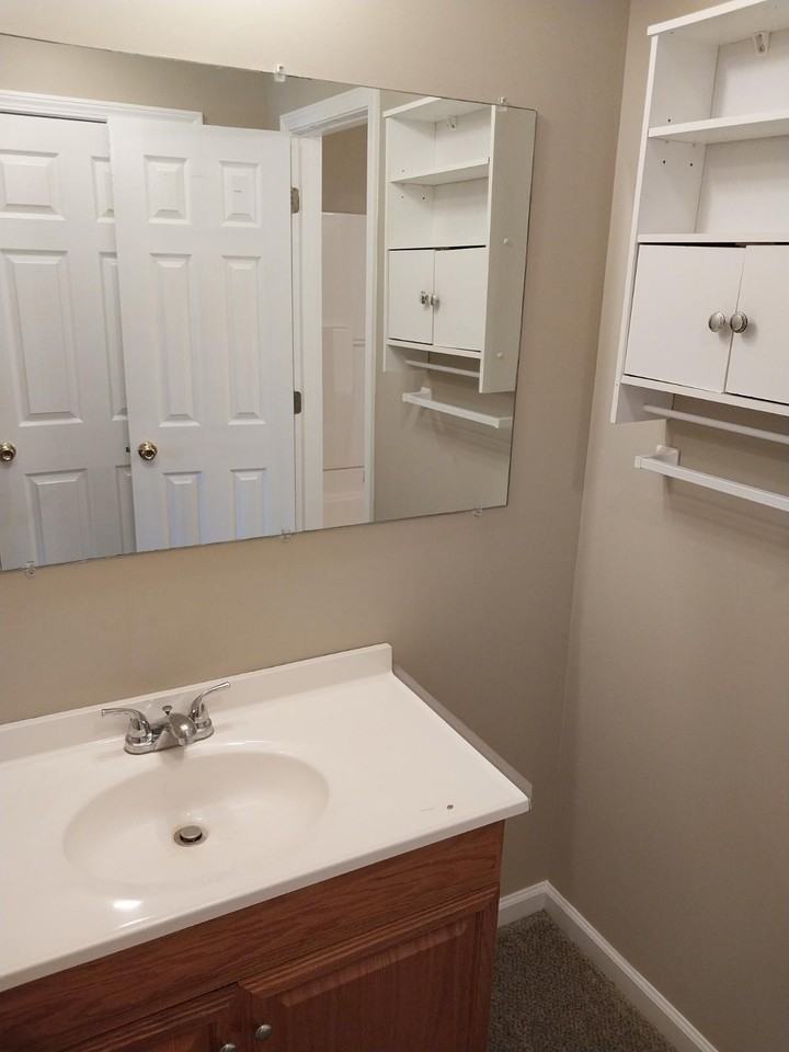 1110 Zoll St #B - Photo 5 of 9