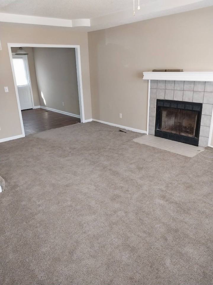 1110 Zoll St #B - Photo 6 of 9