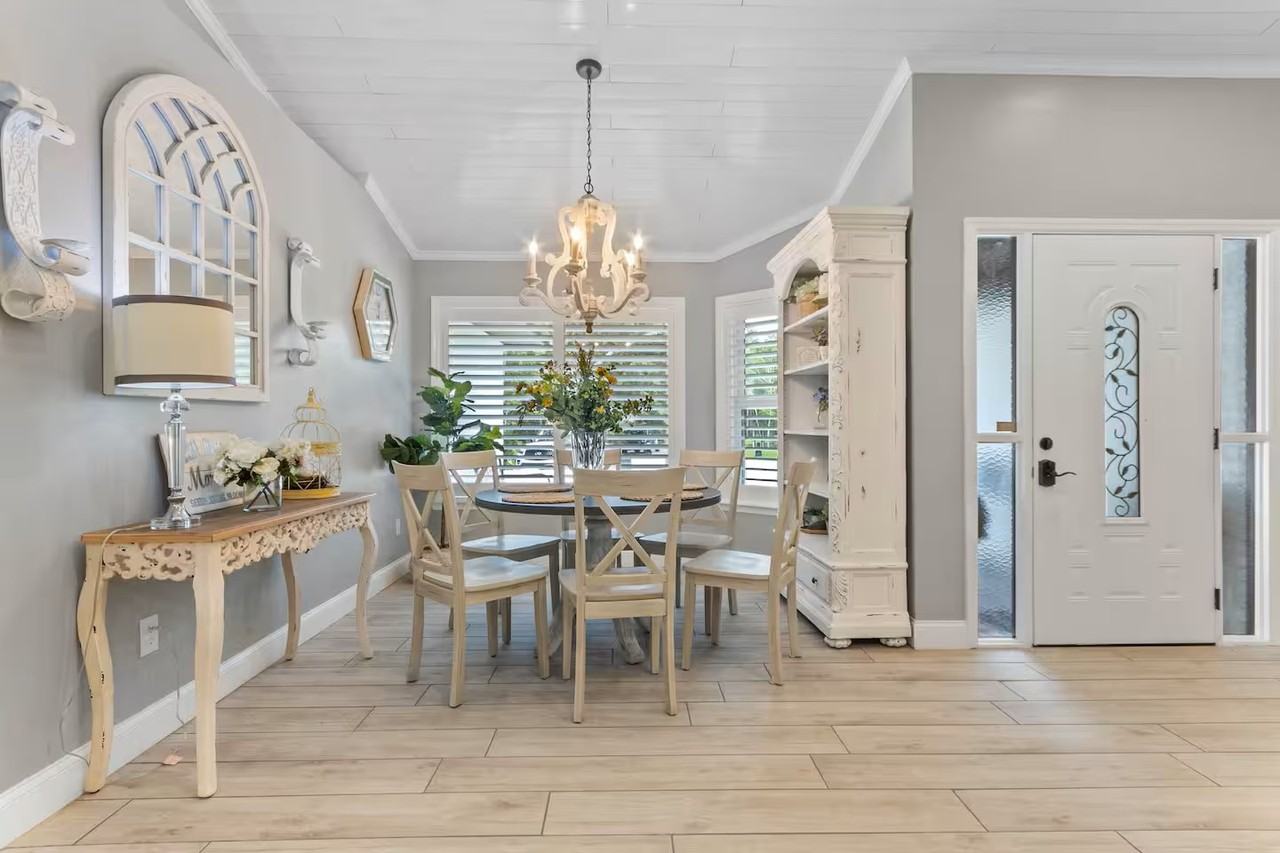 760 Mallard Dr #1 - Photo 4 of 20