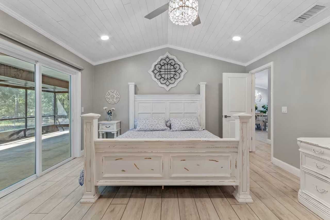 760 Mallard Dr #1 - Photo 5 of 20